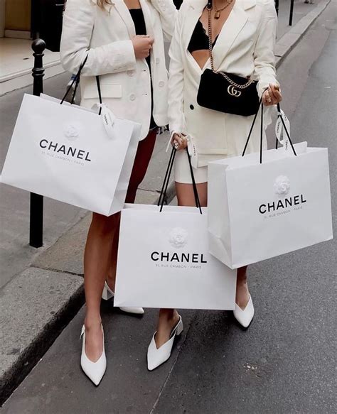 CHANEL SHOPPING SPREE [+ Prices] 